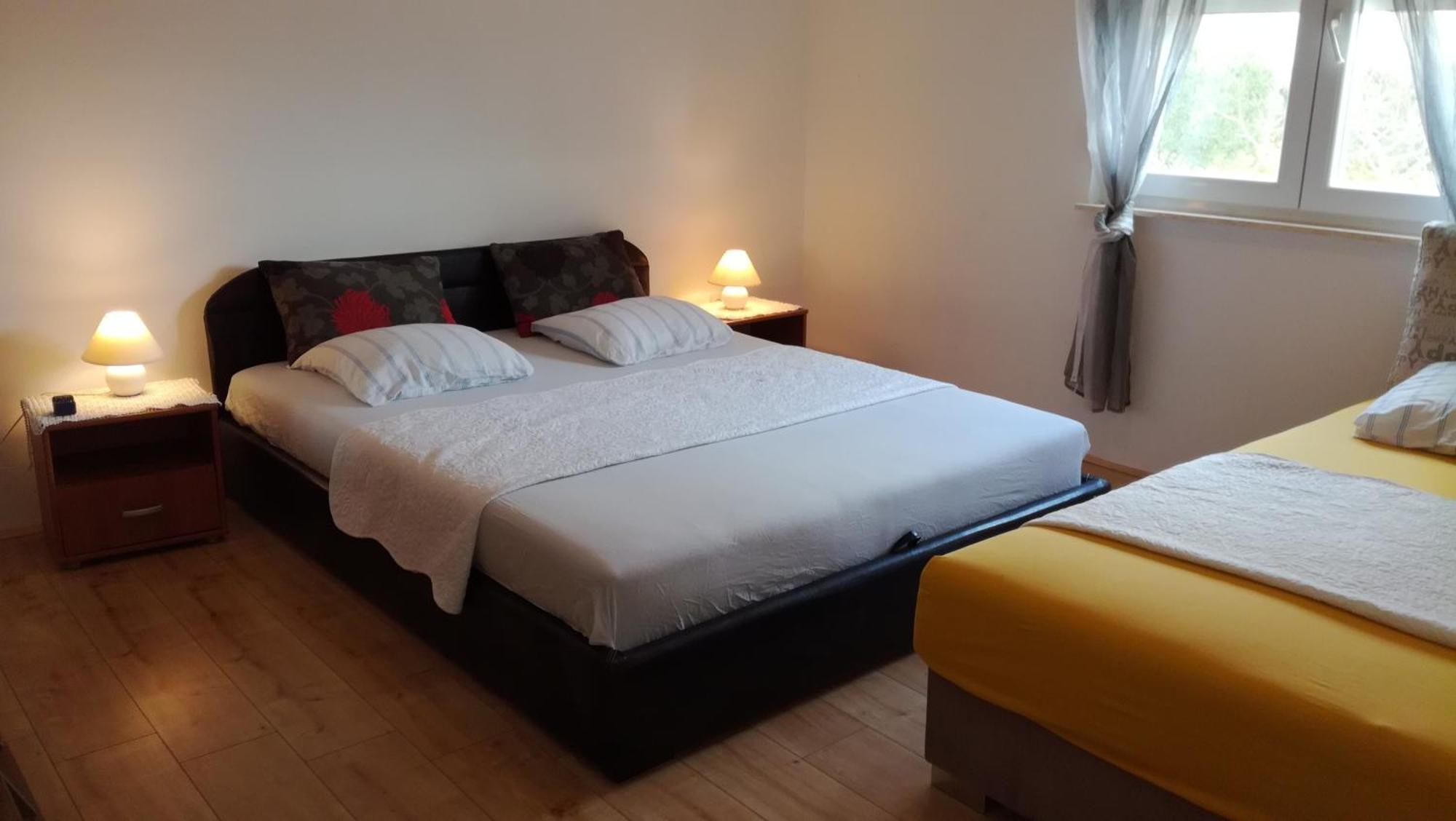 Apartments Vuk بوسيدارجي الغرفة الصورة