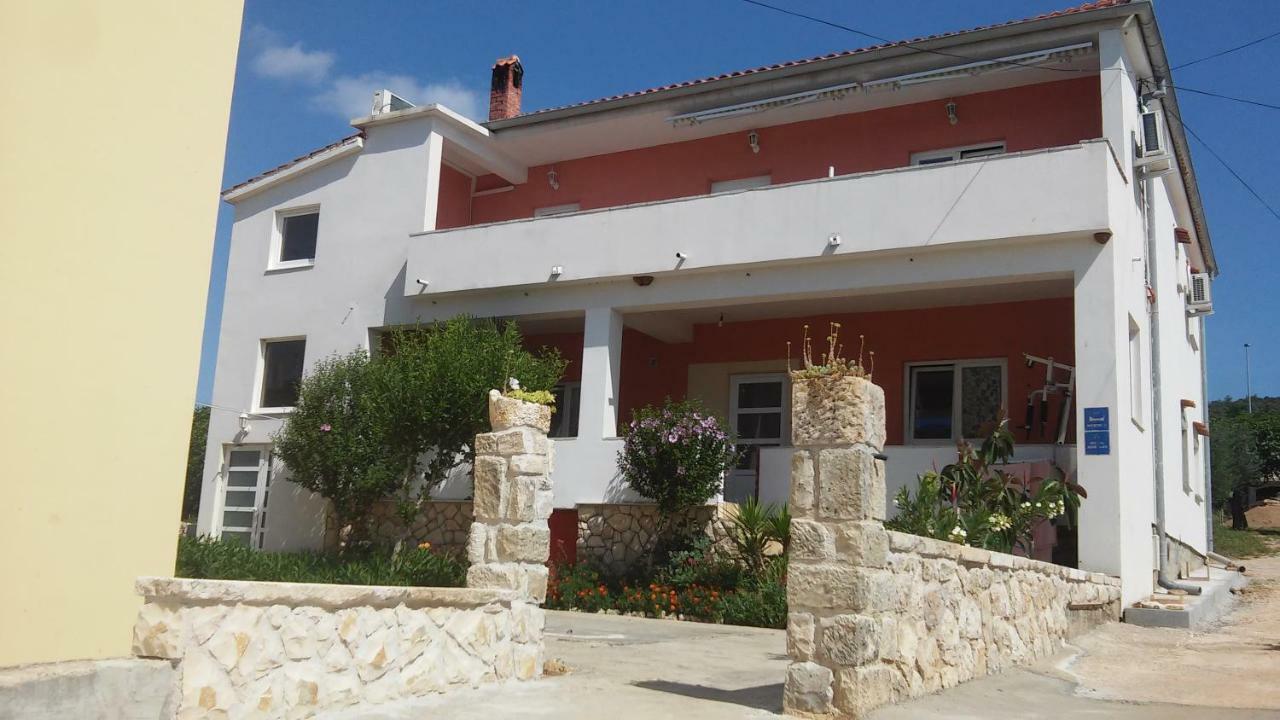 Apartments Vuk بوسيدارجي المظهر الخارجي الصورة